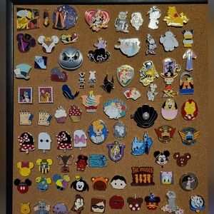 Disney Trading Pin Lot of 25